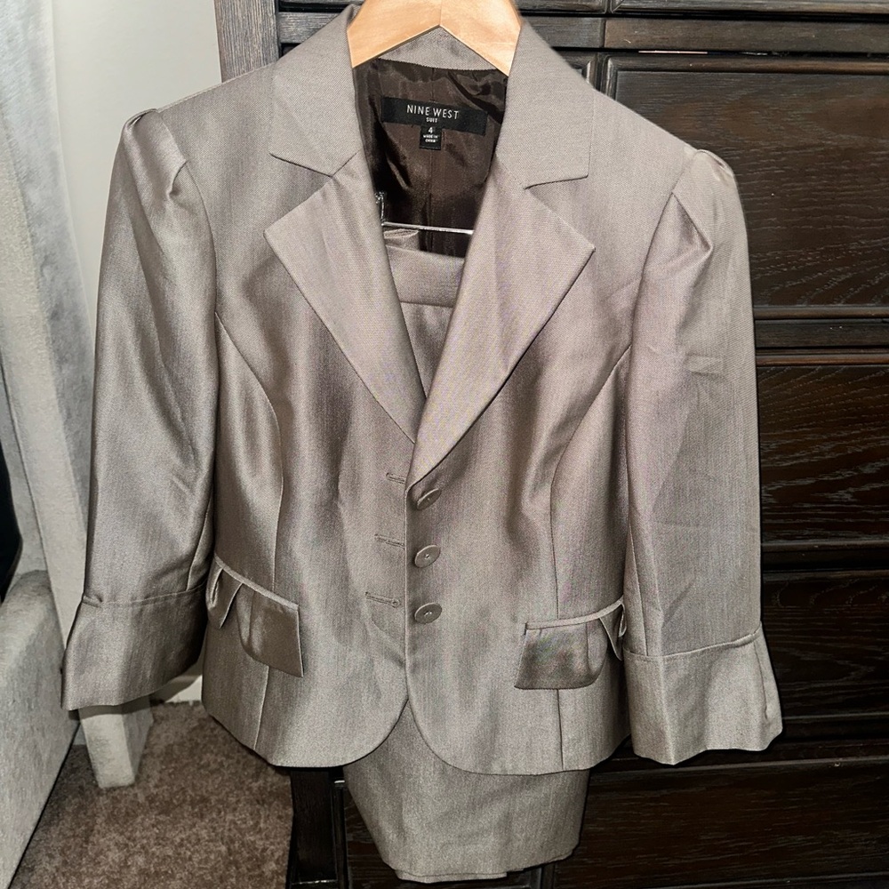Nine West Brown Sport Coat with Notched Lapel